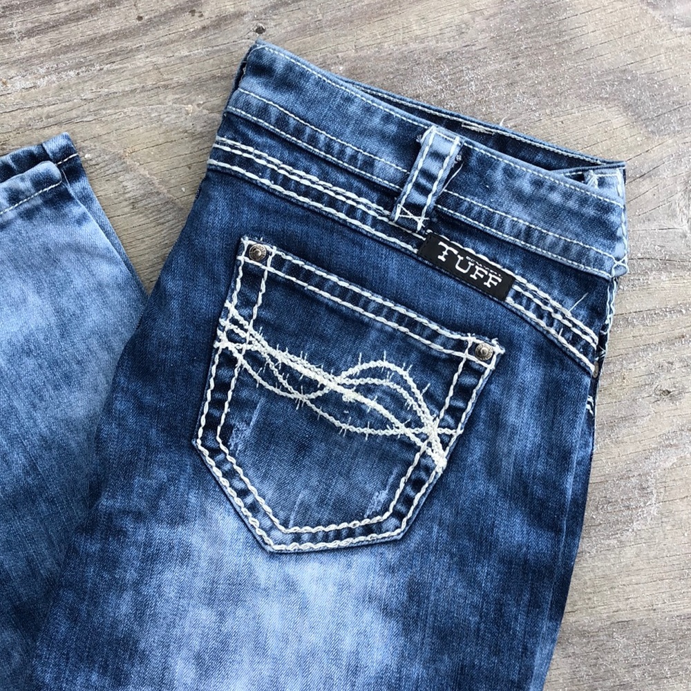 Cowgirl Tuff Jean Capri/Cropped Pants